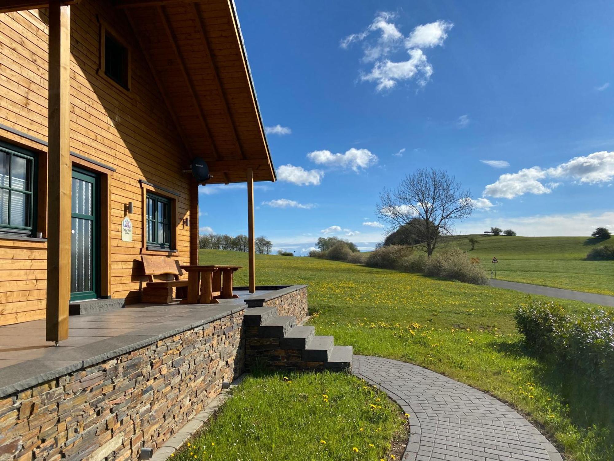 Holzhaus Onkel Fritz Mit Sauna Und Whirlwanne Esch  Dış mekan fotoğraf